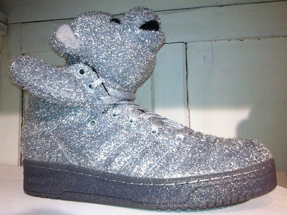 jeremy-scott-adidas-originals-bear-silver |