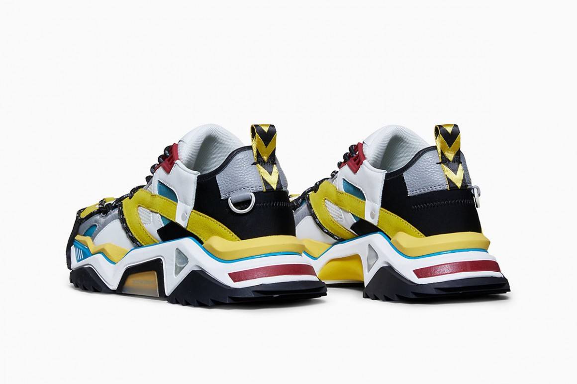 calvin klein 205 strike
