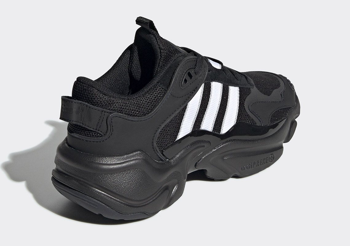 adidas-magmur-runner-black-white-EE5141-5 Desempacados