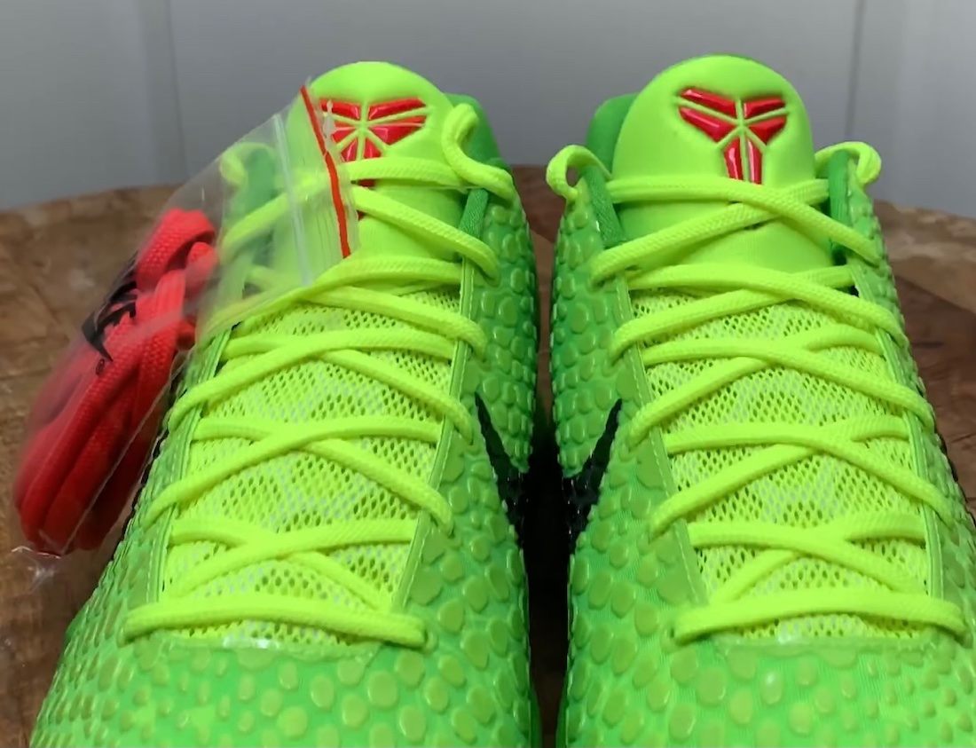 Nike Zoom Kobe 6 en su versión "Grinch" |