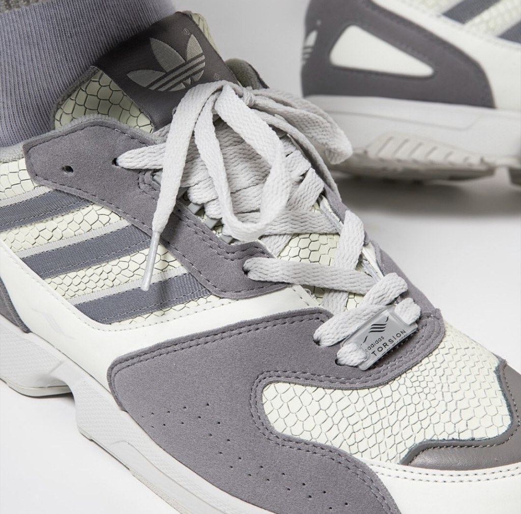 Adidas ZX 4000 - Glow in the Dark, 59,00