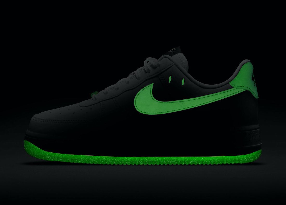 En respuesta a la orgánico Lima Dale un vistazo al Nike Air Force 1 'Have A Nike Day' Glow in the Dark |  Desempacados