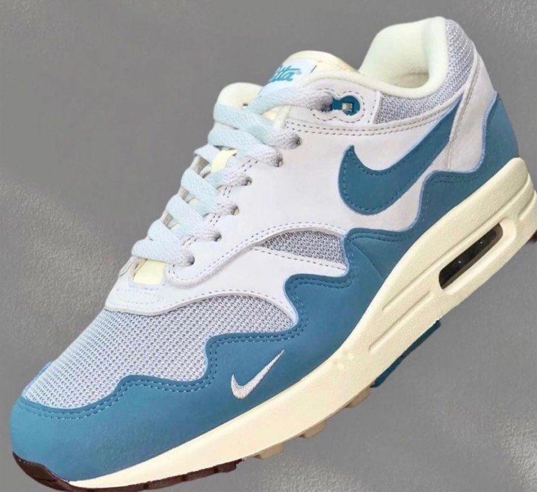 nike air max 1 white blue orange