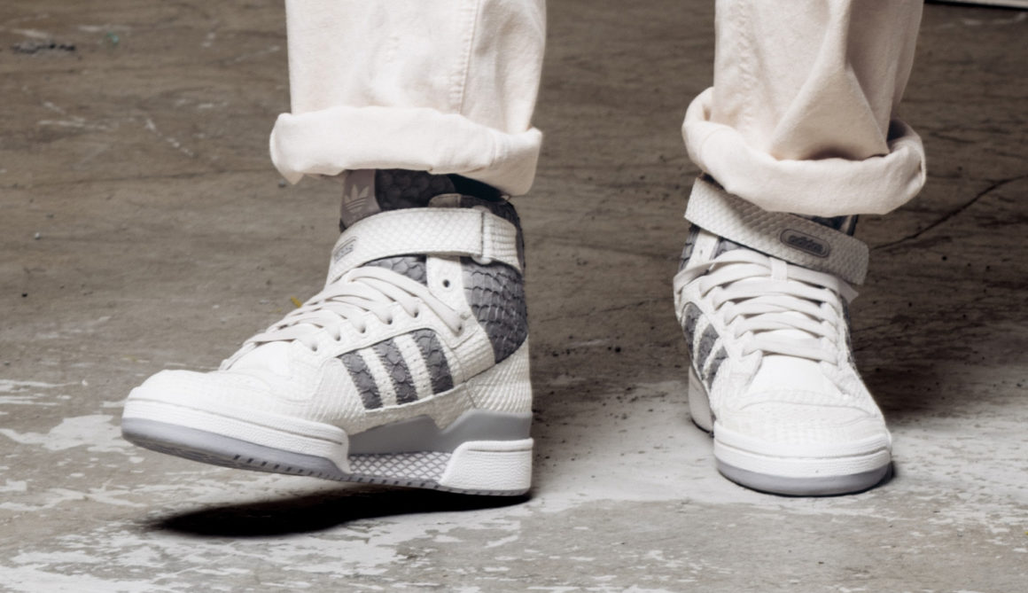 adidas-forum-hi-og-snakeskin-white-grey-2