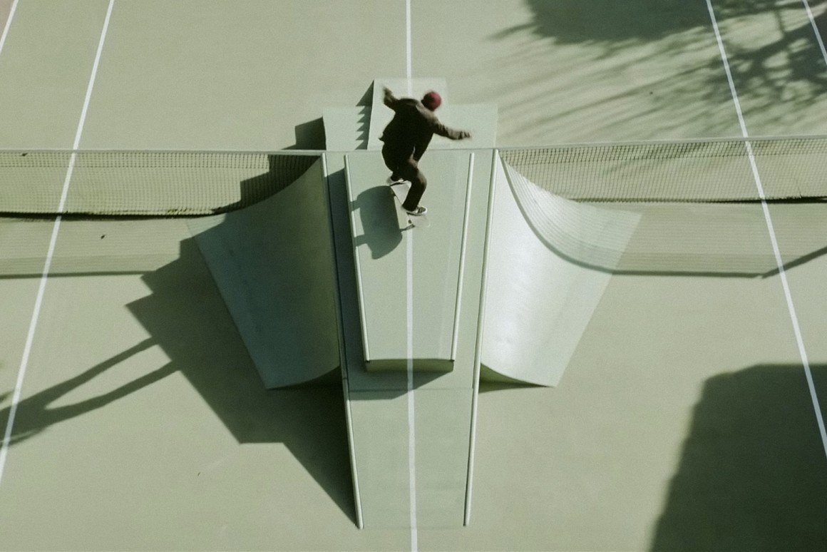 Cuando el tennis alcanzó el skateboarding a través de un par Desempacados