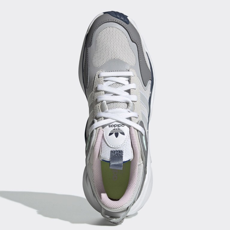 tephra runner sneaker