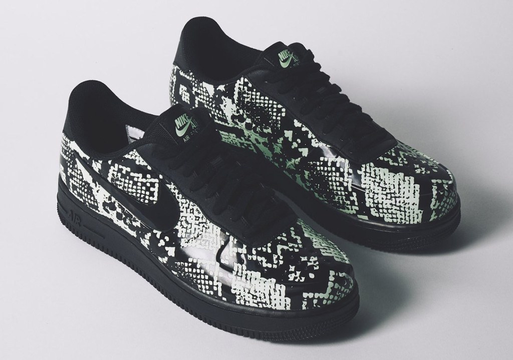 nike air force 1 foamposite snakeskin
