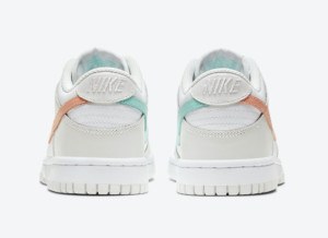 nike dunk mismatch swoosh