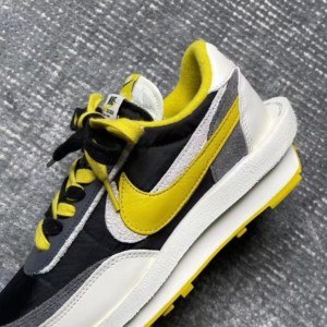 bright citron sacai