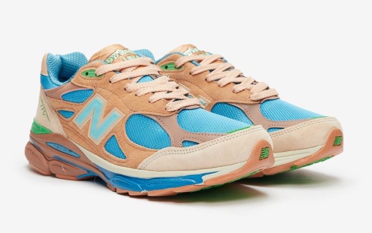 990 v3 outside clothes