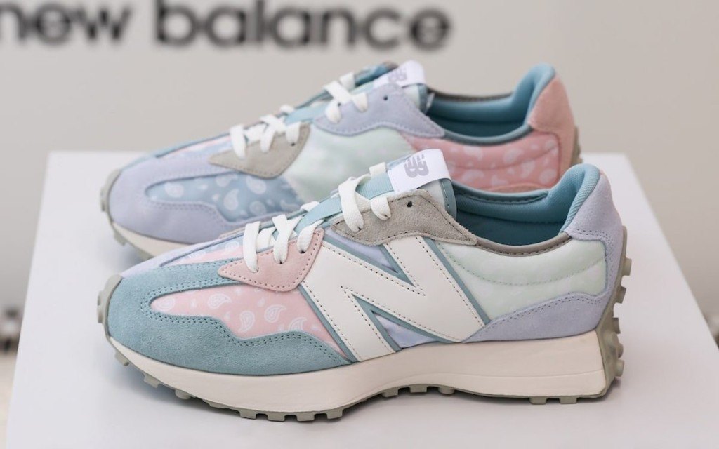 New Balance 327 âPaisley Packâ Blue/Pink-Green For Sale â Sneaker Hello