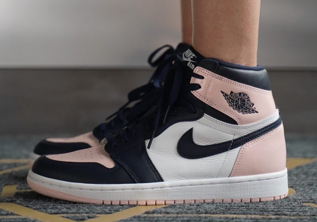 nike air jordan 1 bubble gum