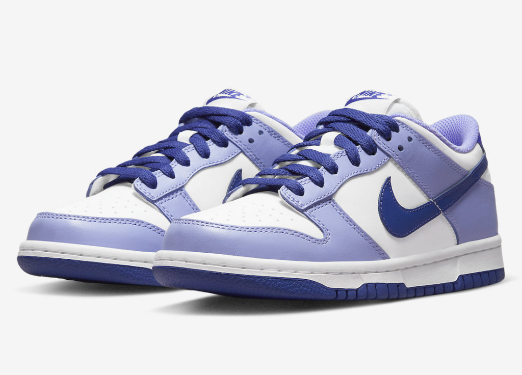 AsÃ­ luce el Nike Dunk Low GS 'Blueberry' | Desempacados