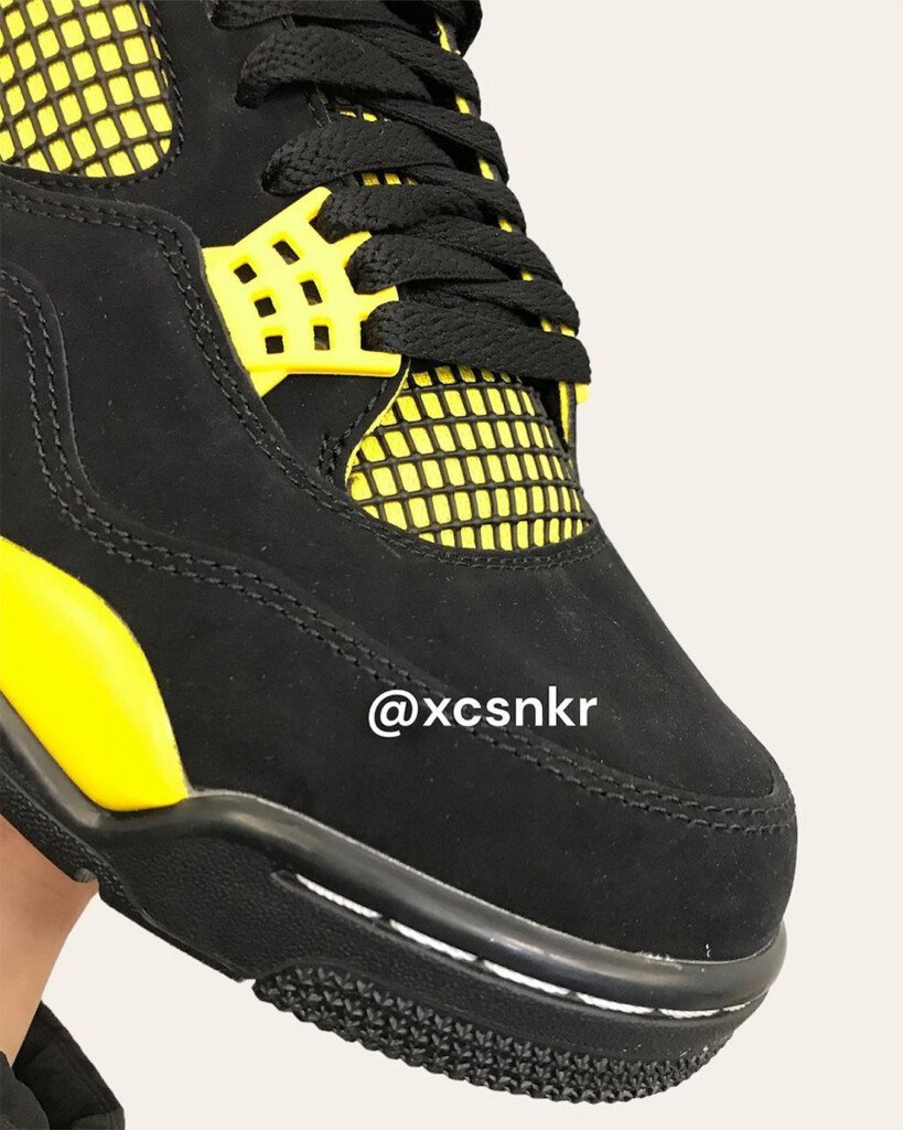 air-jordan-4-thunder-2023-dh6927-017-release-date-4-desempacados